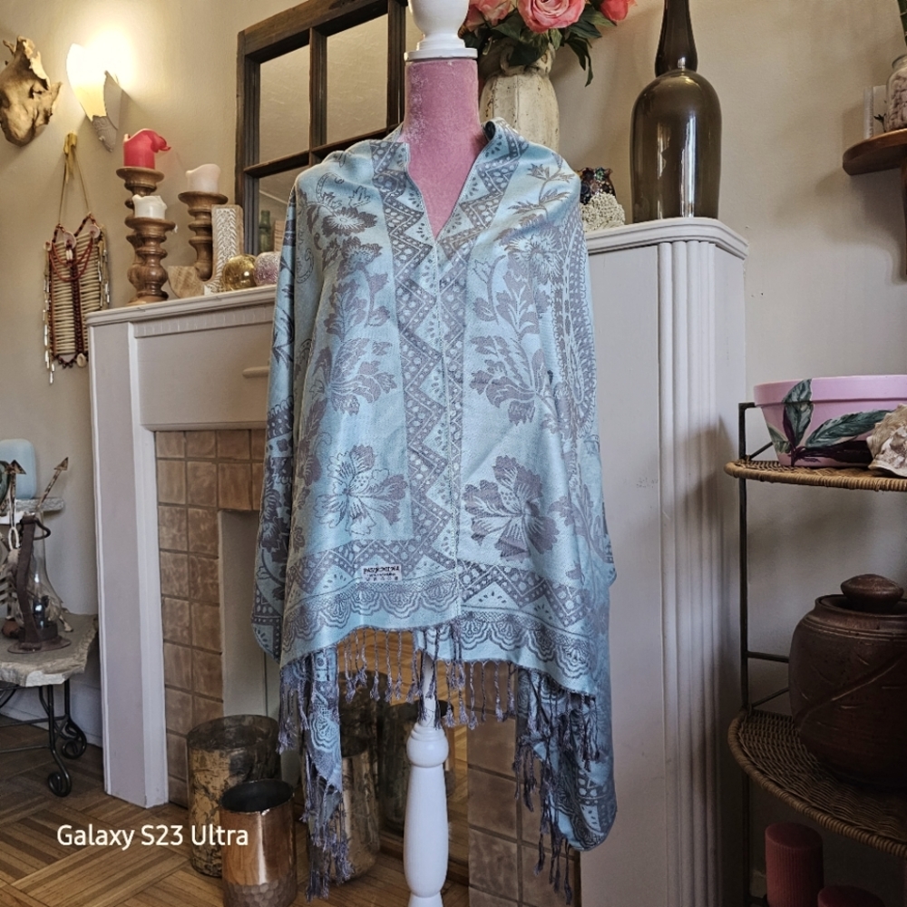 Pashmina shawl.